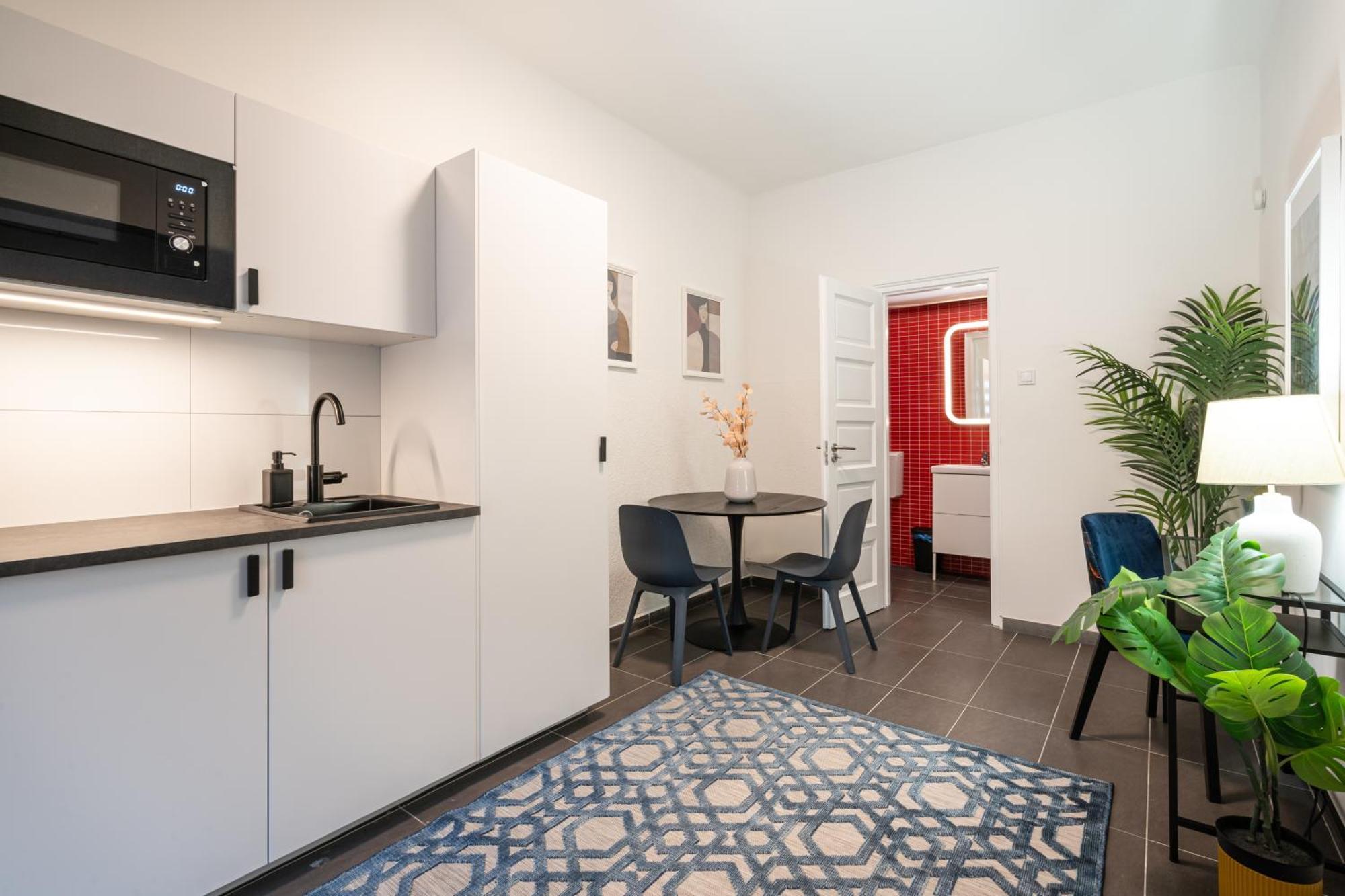R10 - Boutique Apartments, Location By Bqa Apartment